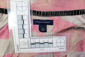 Ropas en fosas comunes