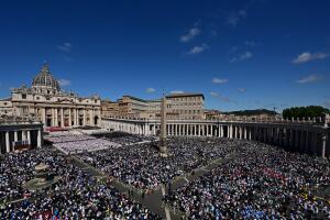 VATICAN-RELIGION-POPE-FUNERAL
