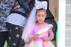 EXC Kim Kardashian, North West, JoJo Siwa