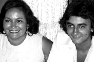 Carmen Salinas y su hijo Pedro Plascencia en 1981.