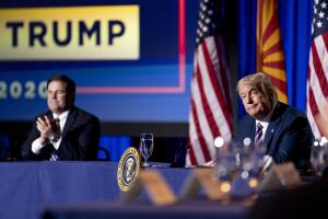 Donald Trump en Phoenix con Latinos por Trump