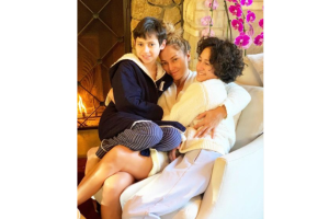 jennifer-lopez-hijos-max-emme.png