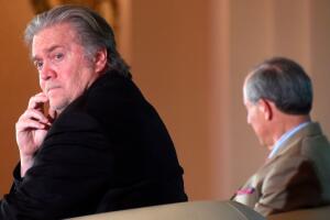 Steve Bannon ha demostrado ser uno de los fieles del expresidente Donald Trump.