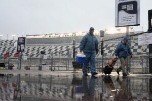 Posponen el Daytona 500 por las lluvias severas en el centro de Florida