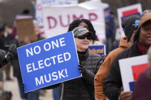 Trump Workers Detroit