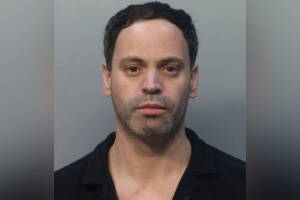 Arrestan hombre acusado robos Coral Gables 