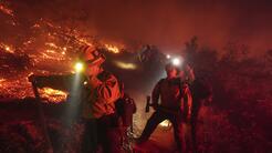 El sur de California enfrenta otro día de peligro por los fuertes vientos: reportan nuevos incendios en San Diego