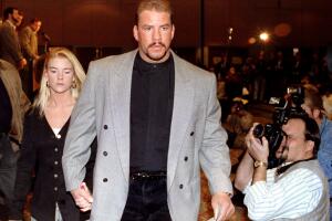 Heavyweight boxer Tommy Morrison and his girlfriend Dawn Freeman Grosby.jpg