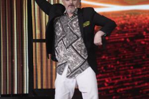 No te puedes perder el candente baile en que compitieron Galilea y Bosé contra Karol y Albertano