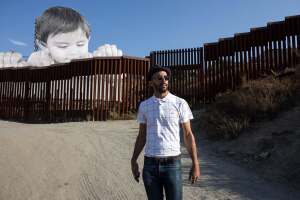 US-MEXICO-FRANCE-BORDER-ART