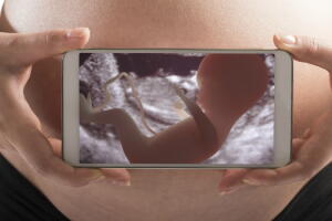bebe-na-barriga.jpg