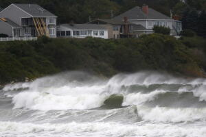 Una ráfaga de 74 mph azotó Nueva Jersey, mientras el noreste enfrenta fuertes vientos e inundaciones.