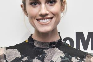 Allison Williams 