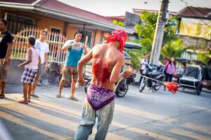 Así se vive la Semana Santa en Filipinas