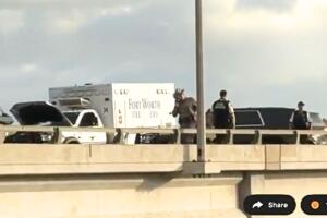 movilización policiaca dps ih35 cierre persecución tiroteo ambulancia austin texas