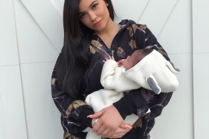 Bebé Stormy a un mes de nacida.