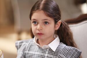 Beren Gençalp La Hija del Embajador