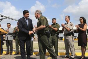 MEXICO-GOBERNADOR EN LA MIRA