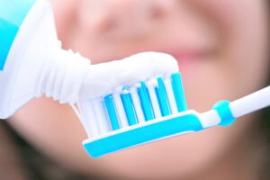 importancia-fluor-saude-dentes.jpg