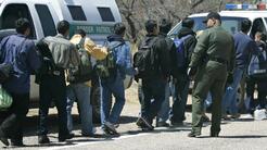 “Hablemos de Inmigración”: la nueva ‘tolerancia cero’ pone a todos los indocumentados en la mirilla de ICE