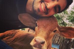 Joss Favela - becerro.jpg