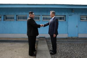 TOPSHOT-SKOREA-NKOREA-DIPLOMACY-SUMMIT
