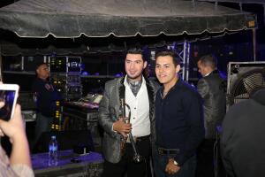 Backstage con El Recodo
