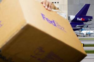 Dos osamentas perfumadas enviadas Florida FedEx Ramey Aguadilla