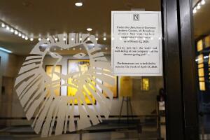 broadway-nueva-york-cierra-coronavirus.jpg