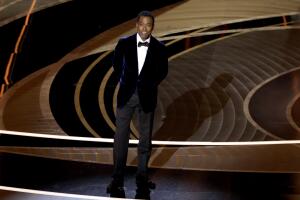 La broma de Chris Rock sobre Jada Pinkett Smith causó la risa de la audiencia.