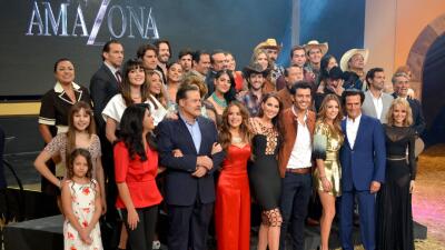 Danna García es Diana Santos 