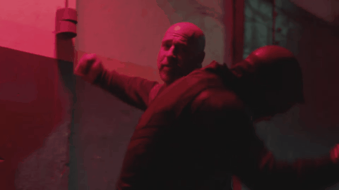 daredevil-pelea-pasillo