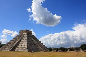 Chichen-Itza.jpg