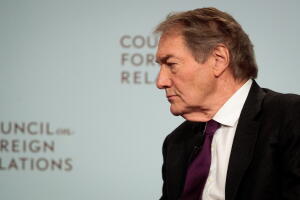 Charlie Rose, considerado uno de los periodistas más prestigiosos de EEUU, se incorpora a la lista de hombres señalados como acosadores sexuales en los medios.