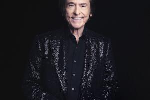 Raphael es nombrado Persona del Año 2025 por La Academia Latina de la Grabación