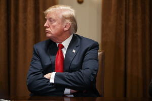 El presidente Donald Trump durante una reunión con su equipo de seguridad en la Casa Blanca.