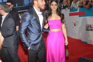 Prince Royce y Emeraude Toubia