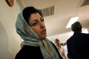 IRAN-POLITICS-OPPOSITION-ARREST-MOHAMMADI