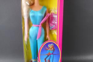 great-shape-barbie-ebay-treasure_chest01.jpg