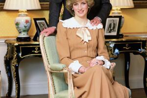 princess-diana-home-portrait.jpg