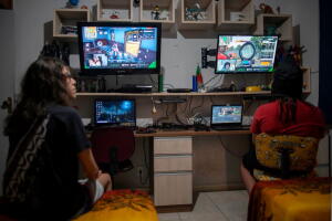 Niños videojuegos