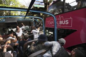 En fotos: El Corruptour, un viaje por la corrupción mexicana