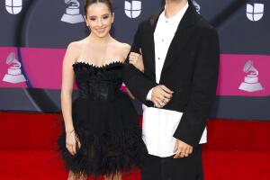 Evaluna y Camilo Latin GRAMMY 2022-2.jpg
