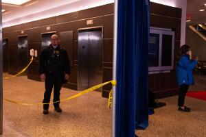 Perímetro de la zona del intento de atentado en el Hilton