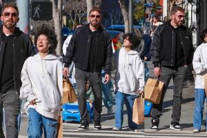 Ben Affleck y la hija de JLo, Emme, se divirtieron juntos durante una salida de compras en Santa Mónica.