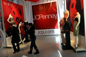 JC Penney Opens Massive "Pop Up" Store In Times Square