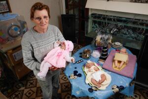 Muñecos que parecen bebes reales