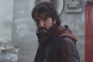 Diego Luna Cassian Andor serie Star Wars (3).jpg