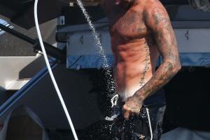 EXC David Beckham - Victoria Beckham - Sir Elton John - Harper Beckham - Brooklyn Beckham - David Furnis