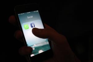 Facebook Compra WhatsApp